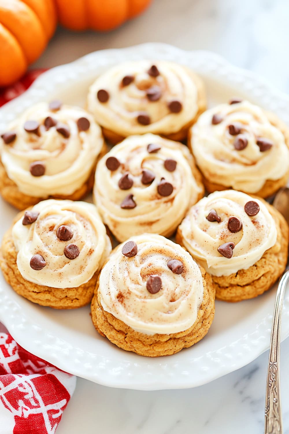 Snickerdoodle pumpkin cookies with cheese cream frosting and Choco chips