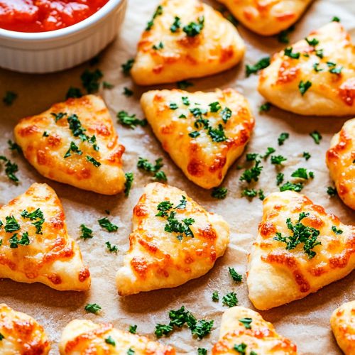 Christmas-themed pizza bites