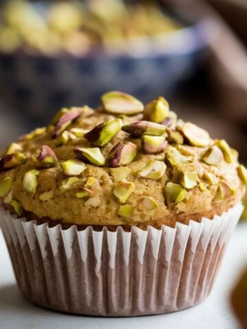 Golden Pistachio Muffin Recipe – Soft, Moist, and Topped with Crunchy Pistachios. A Delicious Homemade Nutty Treat Perfect for Breakfast or Snacks!