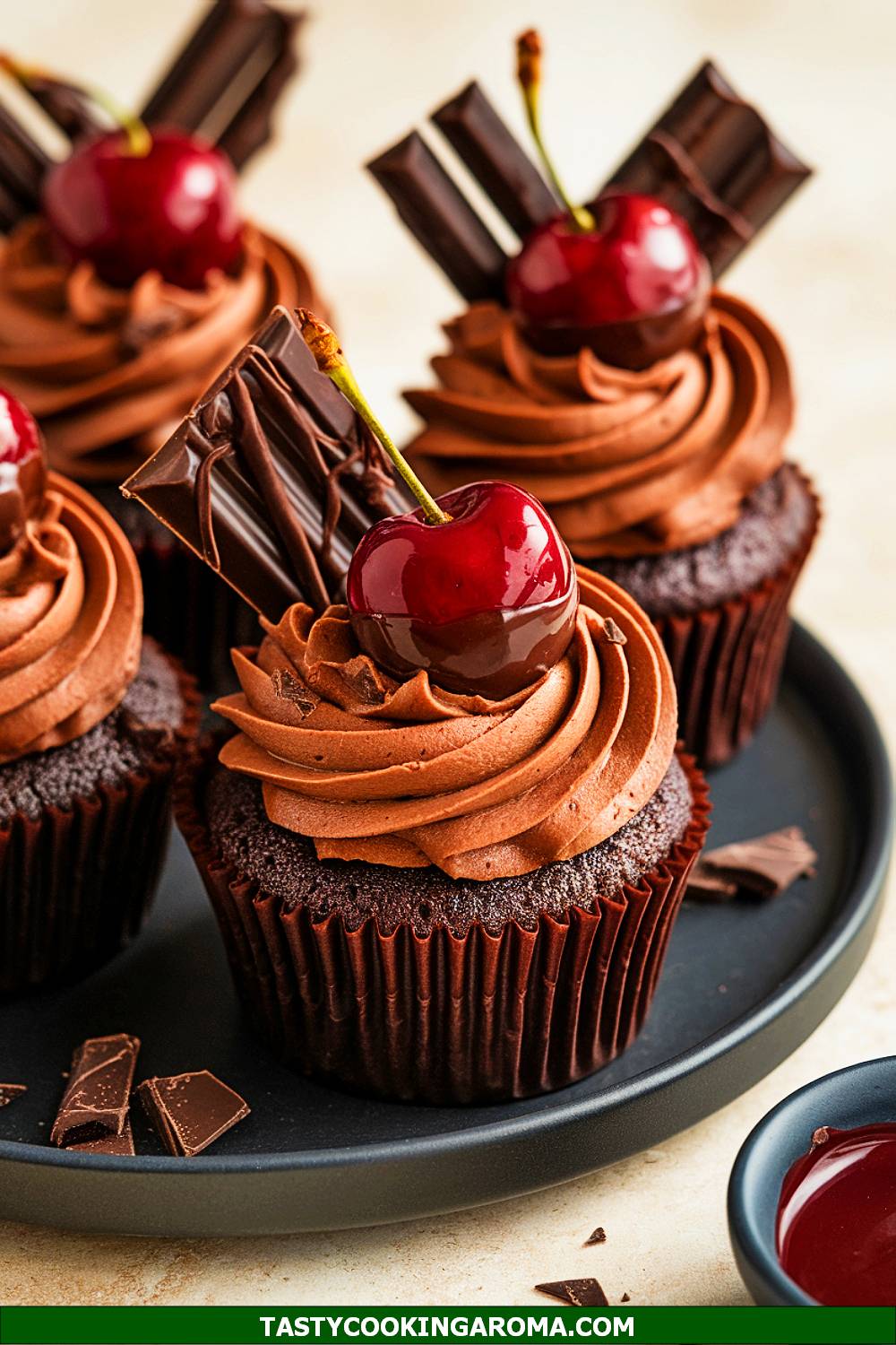 Chocolate-Covered Cherry Torte Cupcakes